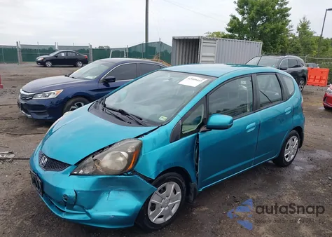 2013 Honda Fit из США, поврежденный, VIN JHMGE8H31DC004963